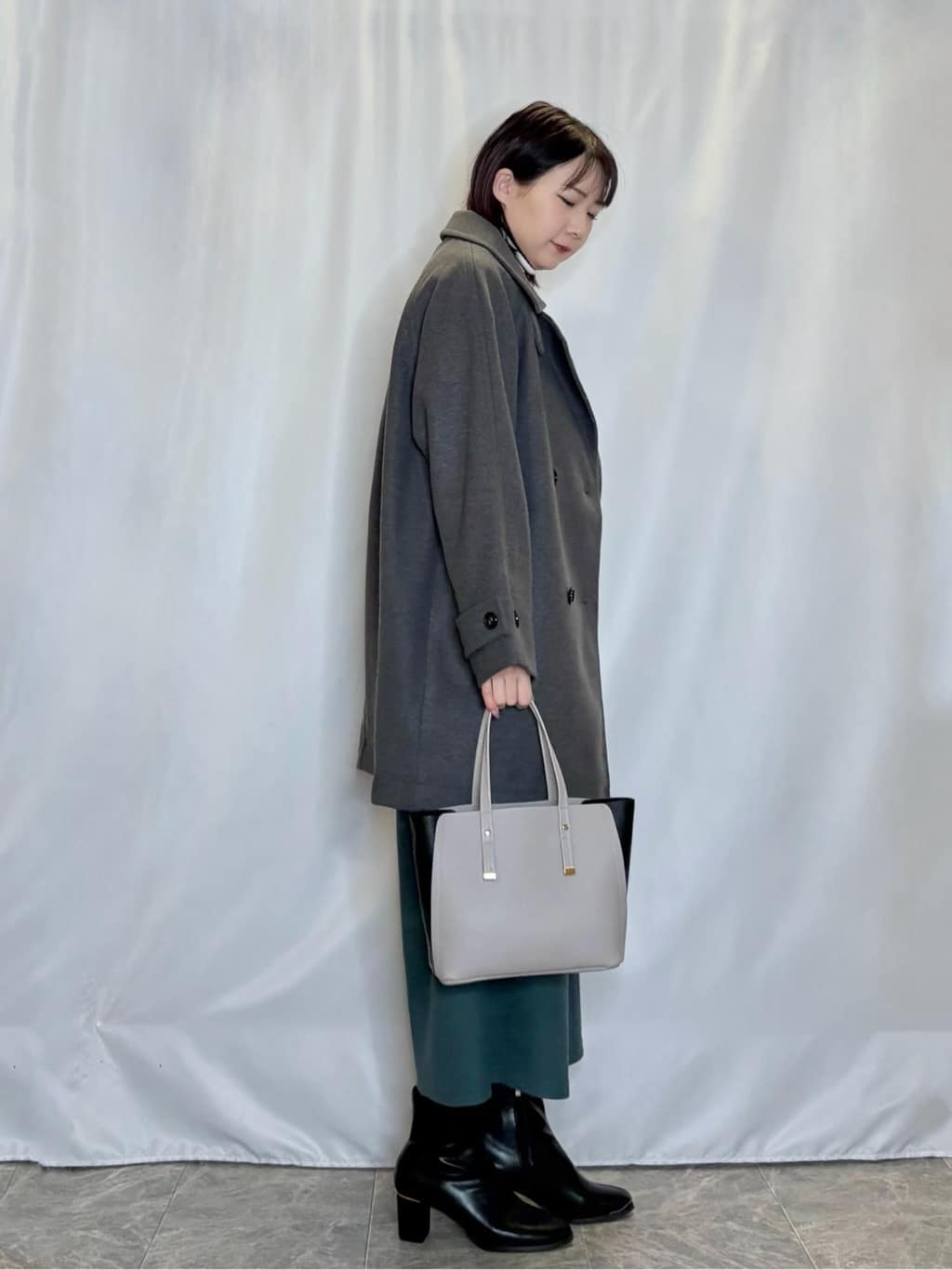 ネリさんの「SHOO･LA･RUE｜【洗濯機可】美脚見え あったか圧縮ニット ガウチョパンツ」を使ったコーディネート
