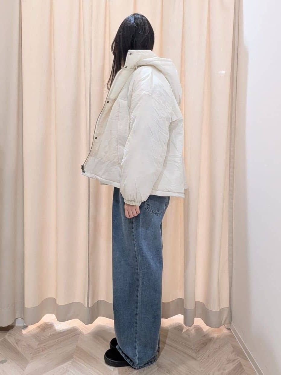 hinaさんの「SHOO･LA･RUE｜【洗濯機可/S-LL】もちもちタッチ スウェットライクロゴニット」を使ったコーディネート