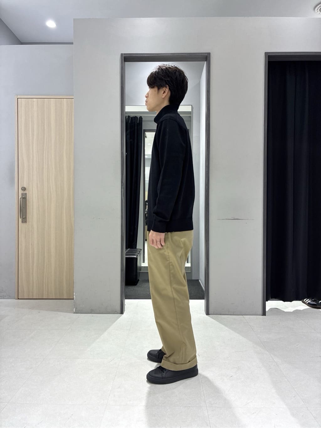 わいずみさんの「TAKEO KIKUCHI｜カラーコンビ ダウンブルゾン」を使ったコーディネート