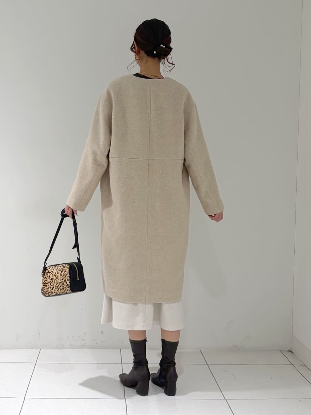 shioriさんの「INDIVI｜【洗える】ケーブルデザイン ラウンドヘムニット」を使ったコーディネート