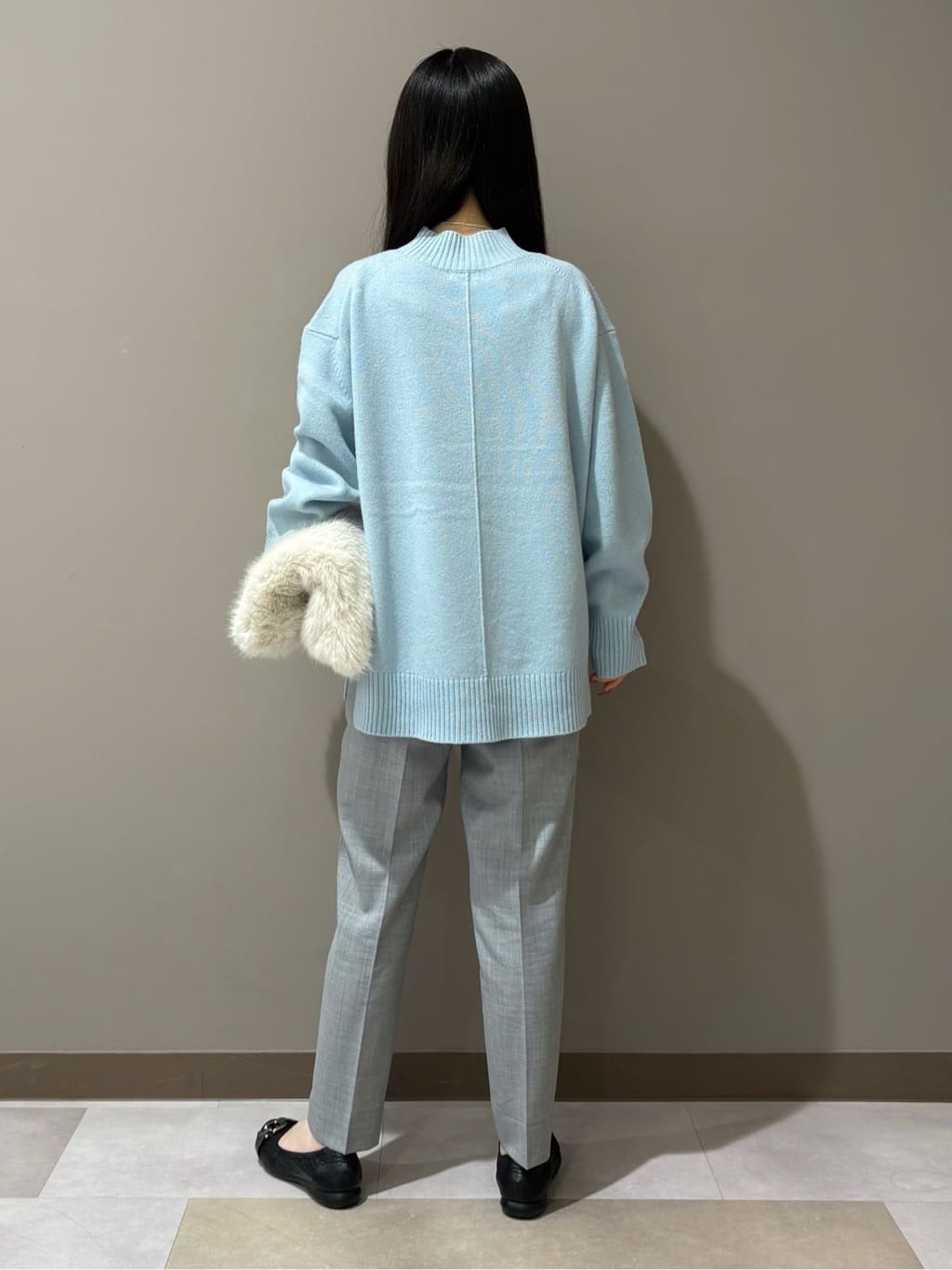 KEIKOさんの「INDIVI｜【褒められパンツ/ウール混】スティックパンツ」を使ったコーディネート