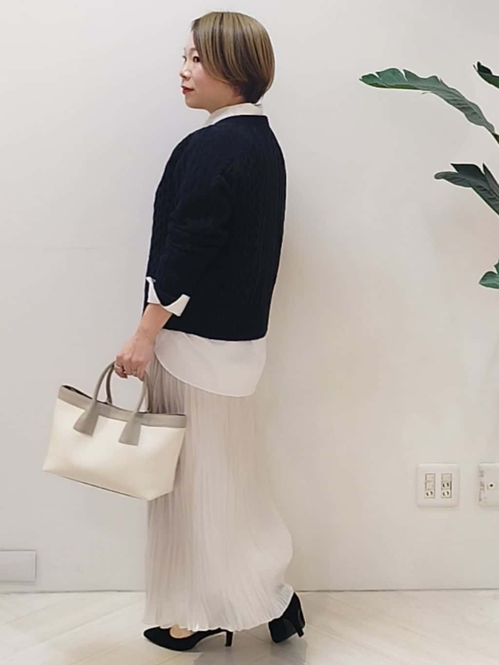 s u g iさんの「UNTITLED｜【洗える】スポンディッシュ ケーブル柄ニット」を使ったコーディネート
