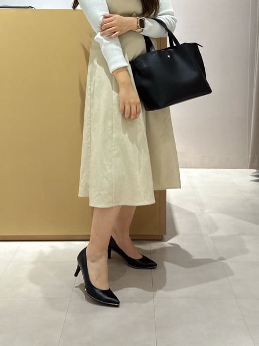 neinaさんの「ESPERANZA｜【12時間パンプス】約7.5㎝　歩きやすくて疲れにくい」を使ったコーディネート