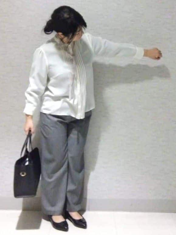sakoさんの「Reflect｜【配色ボウタイ付き】八分袖ジョーゼットブラウス」を使ったコーディネート