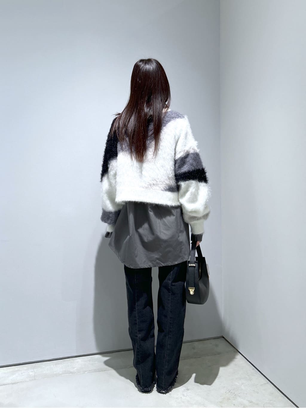 Renoさんの「INDIVI｜【MILLELA FIRENZE】ショルダームーンバッグ」を使ったコーディネート