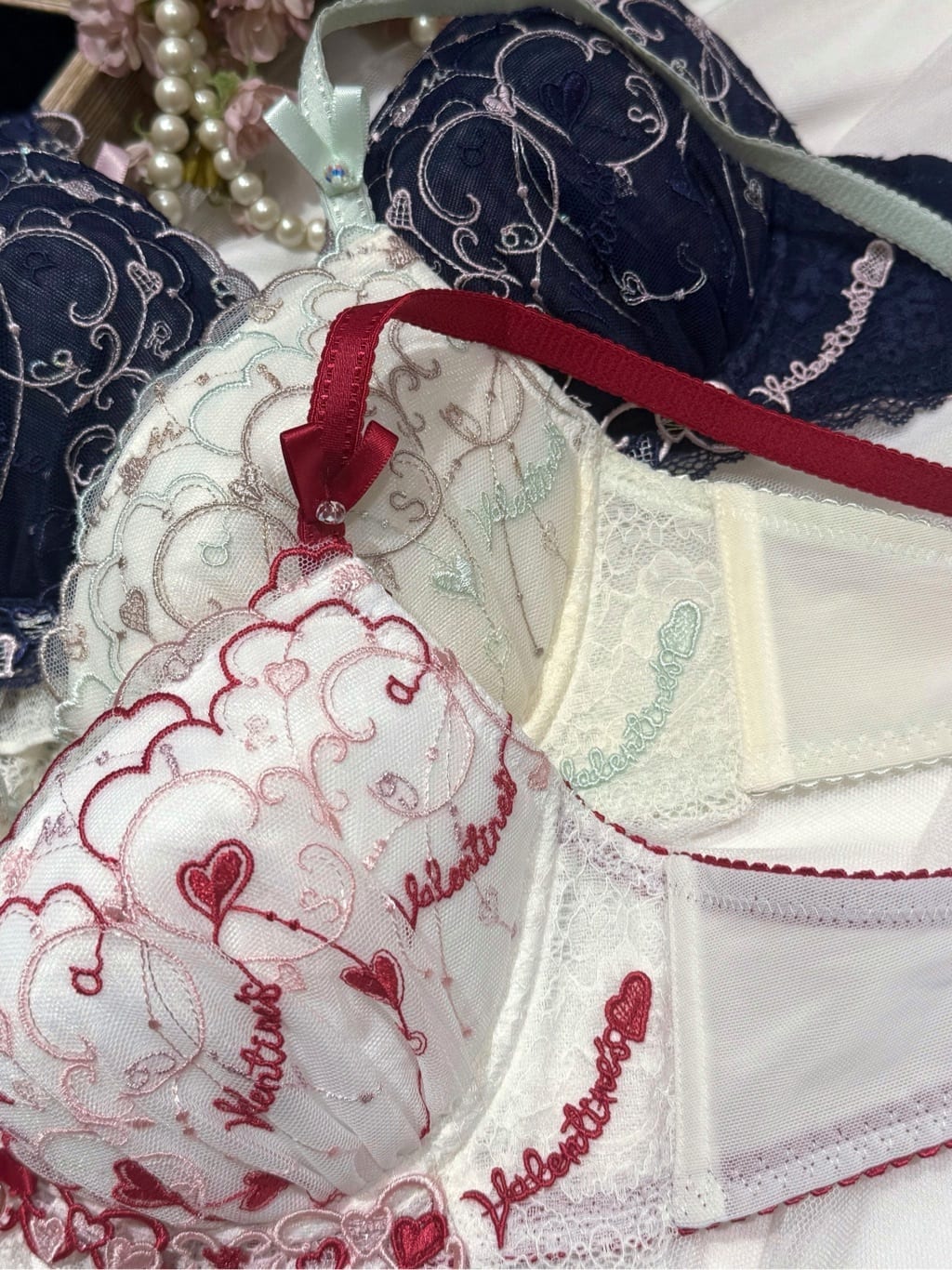 maiさんの「Risa Magli｜ヘルティー ブラジャー (B-C) ＜リサマリミラクル谷間ブラ＞」を使ったコーディネート