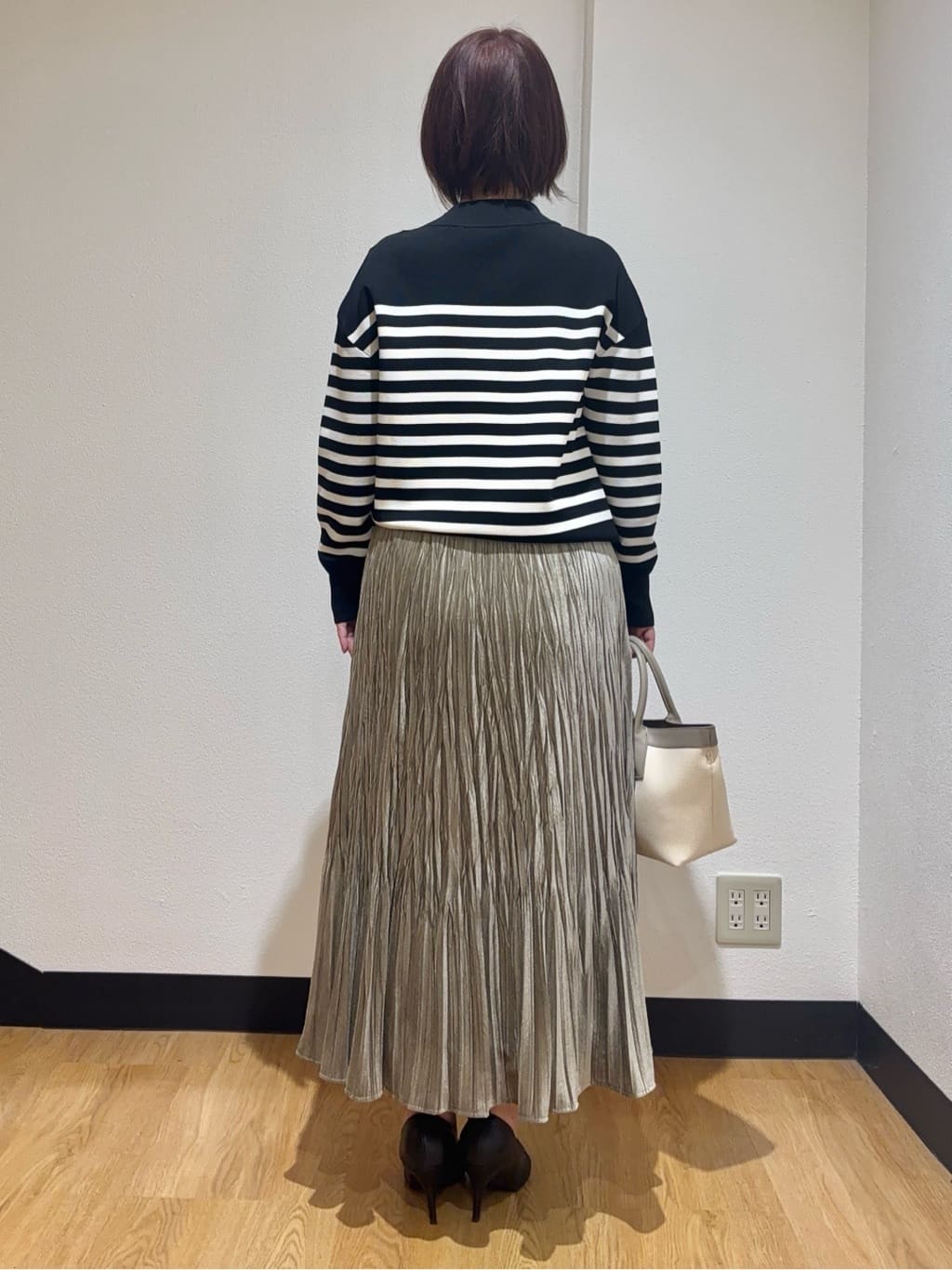 MIKIKOさんの「UNTITLED｜【はっ水機能/フード取り外し可】ミディダウンコート」を使ったコーディネート