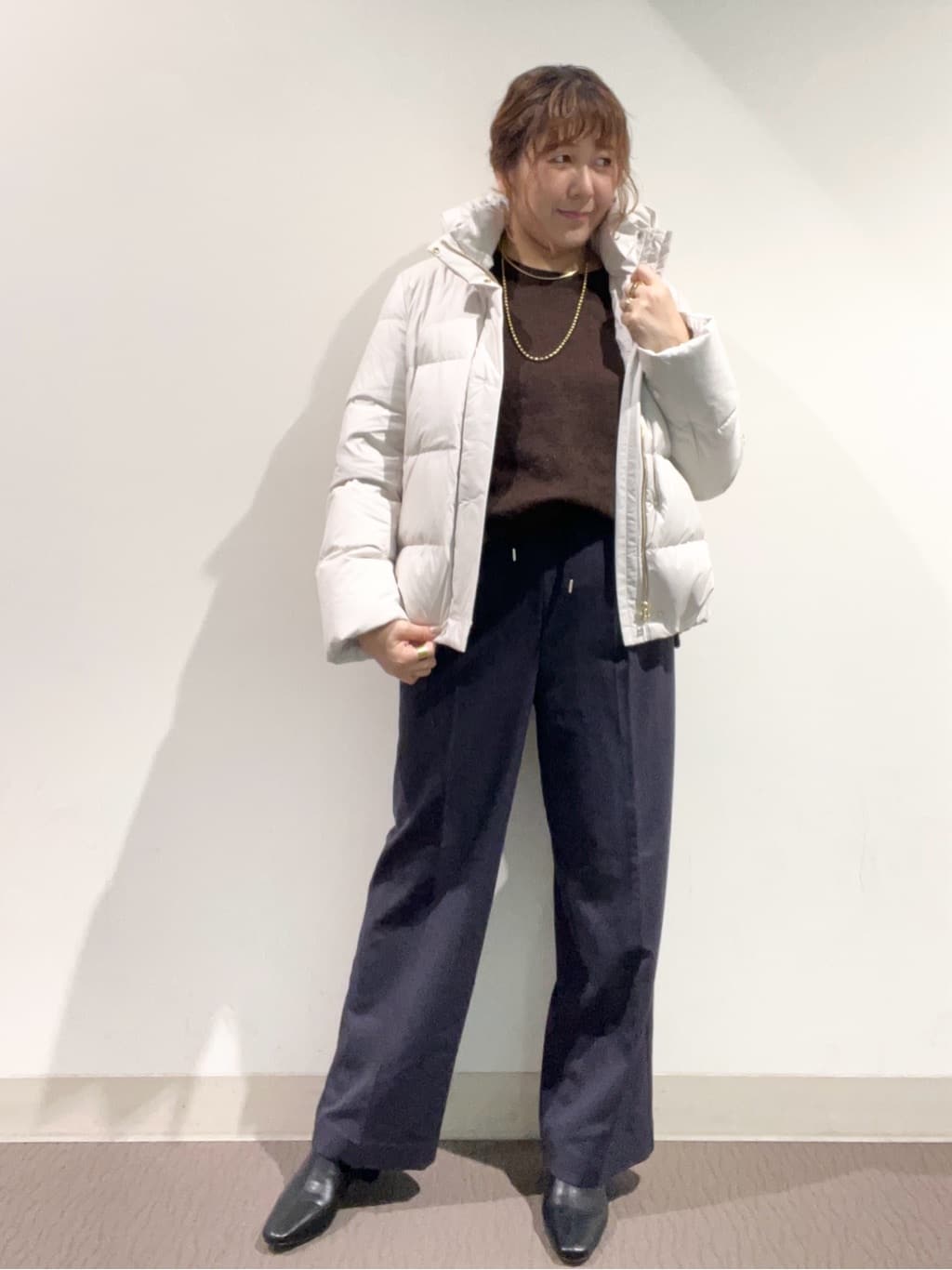 のん.Yさんの「OPAQUE.CLIP｜撥水ショートダウン【防風／抗菌防臭／洗濯機洗い可】《SS～LL》」を使ったコーディネート