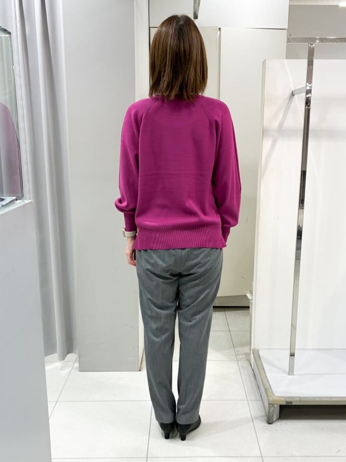 たみちゃんさんの「Reflect｜【高身長さんに嬉しい長め丈追加！／私のパンツ／すっきり見え◎】テーパードパンツ」を使ったコーディネート