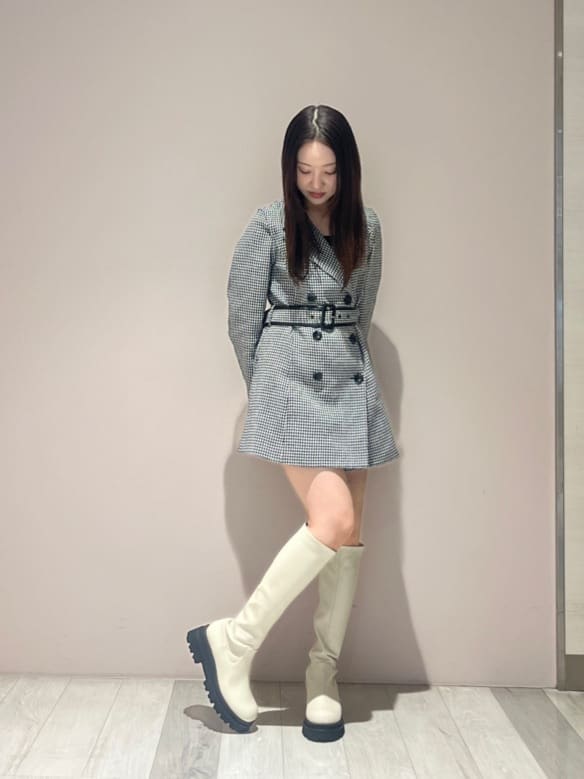 kaaさんの「ESPERANZA｜【晴雨兼用】トラックソールロングブーツ」を使ったコーディネート