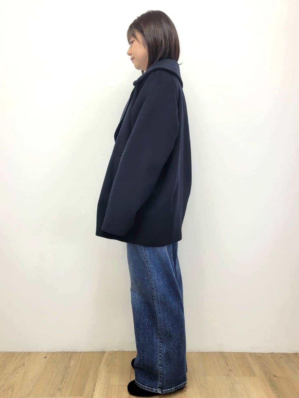 LISAさんの「OPAQUE.CLIP｜カシミヤブレンドウールミドルピーコート」を使ったコーディネート