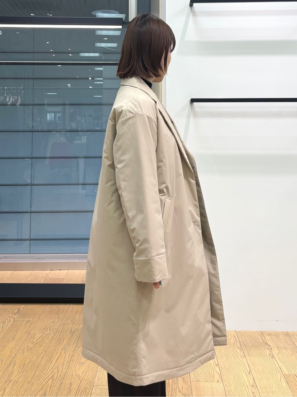 asamiさんの「INDIVI｜【褒められパンツ／ウール混】ウォームウール ワイドパンツ」を使ったコーディネート