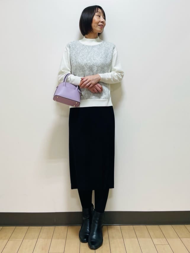 Riiさんの「Reflect｜【すっきりシルエット／通勤におすすめ◎】キレイめジャージタイトスカート」を使ったコーディネート