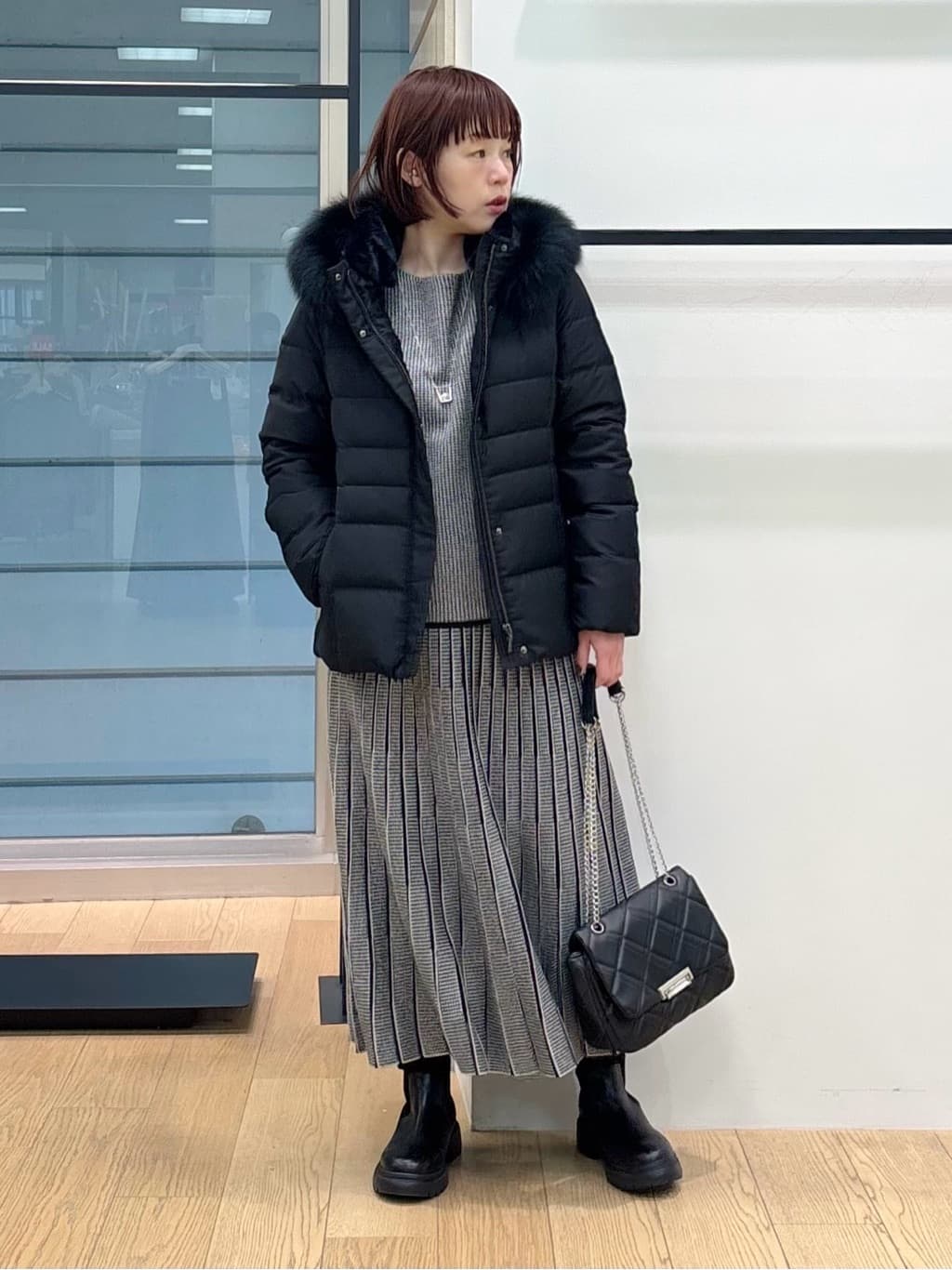 asamiさんの「INDIVI｜【洗える／SETUP可能】ジャカードボートネックニット」を使ったコーディネート