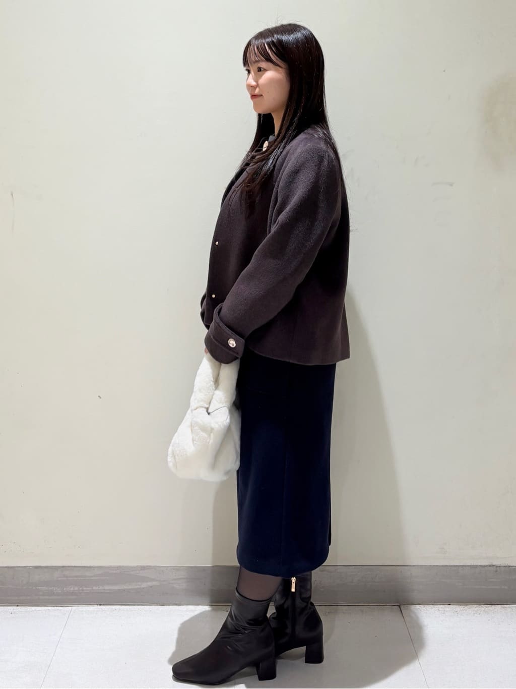 きみさんの「OPAQUE.CLIP｜ノーカラーショートコート」を使ったコーディネート