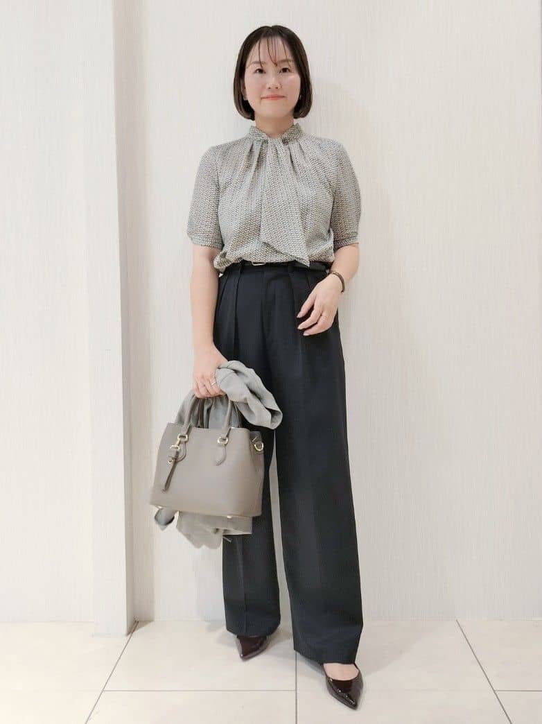 naokoさんの「UNTITLED｜【洗える/お仕事スーツ】ドライメランジ カラーレスジャケット」を使ったコーディネート