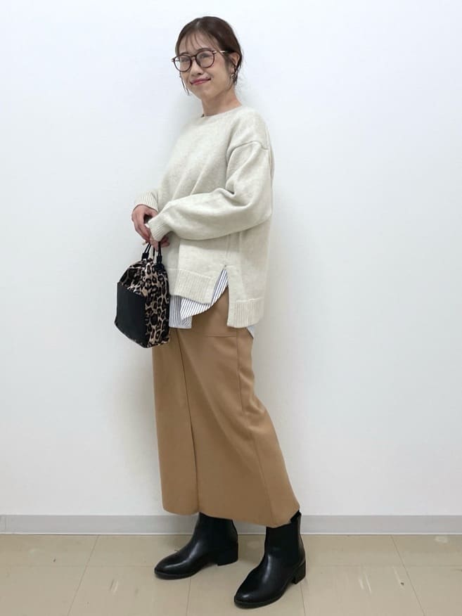 Akiさんの「OPAQUE.CLIP｜リラクシークルーネックニット【洗濯機OK】」を使ったコーディネート