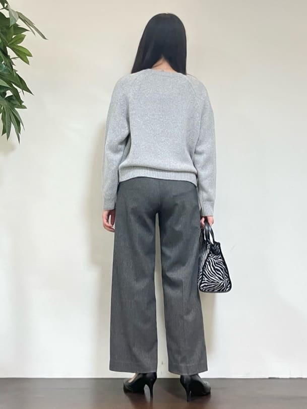 カレンさんの「UNTITLED｜【セットアップ可/ゆったり】ウール混ラメニット」を使ったコーディネート