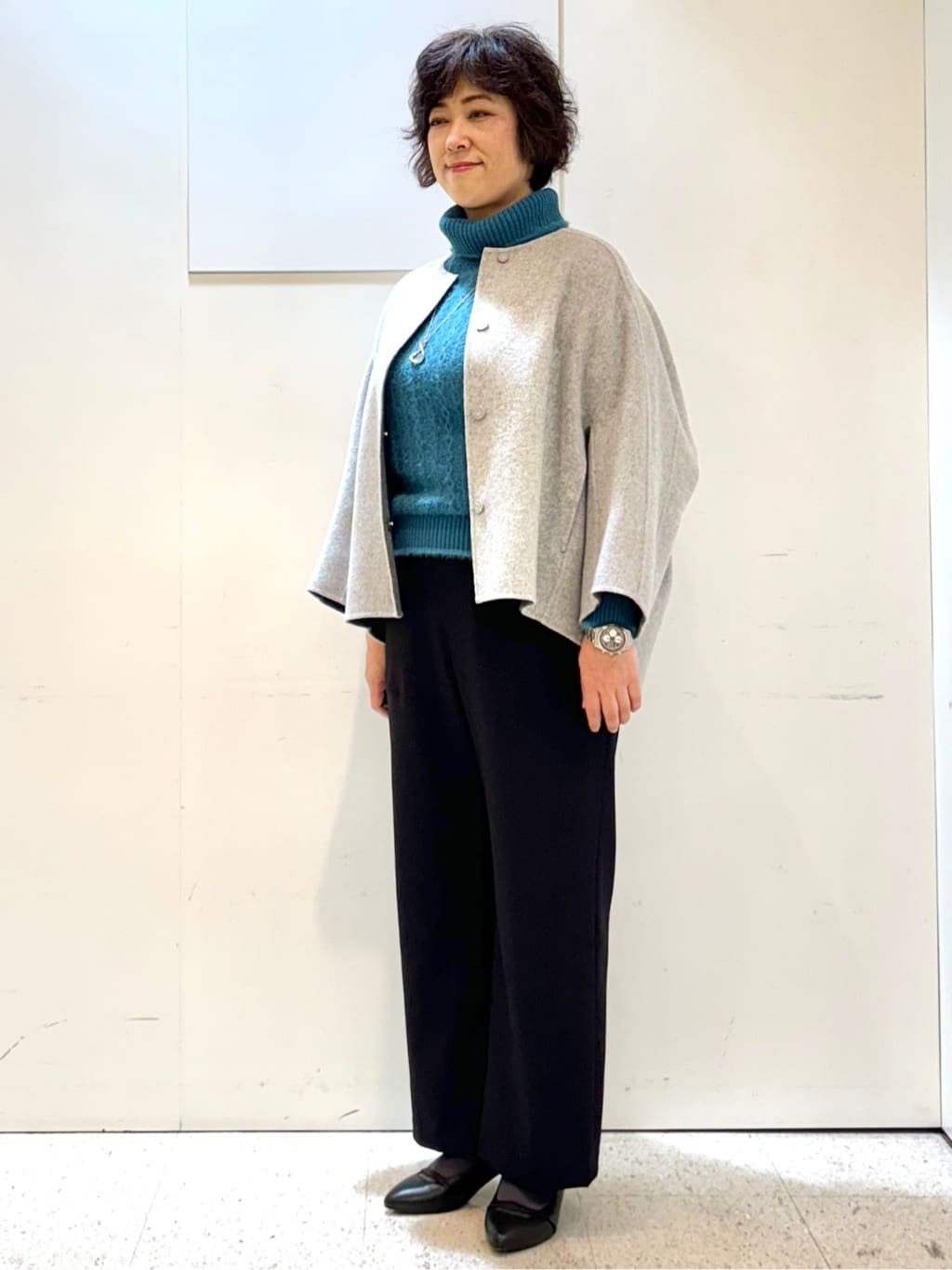 ヤスコさんの「Reflect｜【ほんのりラメ感◎】ふわふわフェザーヤーンハイネックニット」を使ったコーディネート