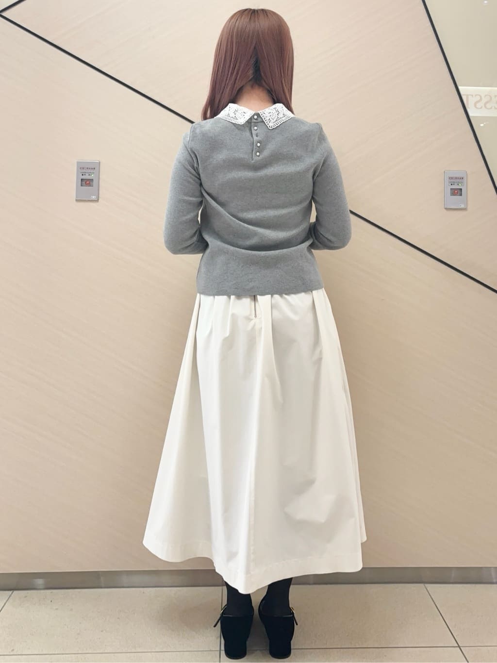 Rinaさんの「DRESSTERIOR｜2WAYレースカラーニット」を使ったコーディネート