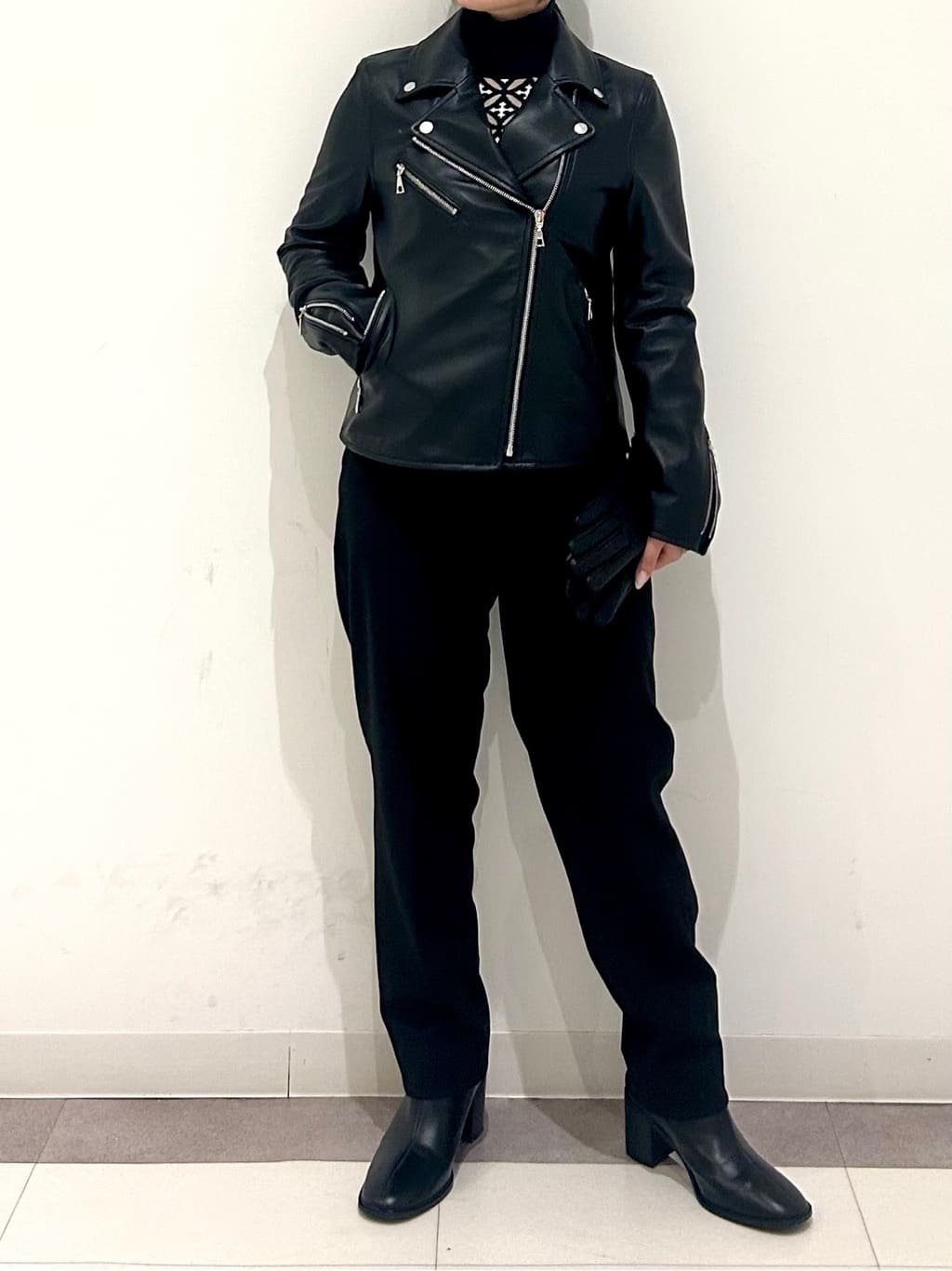とりみさんの「DRESSTERIOR｜【本革】レザーダブルライダース」を使ったコーディネート