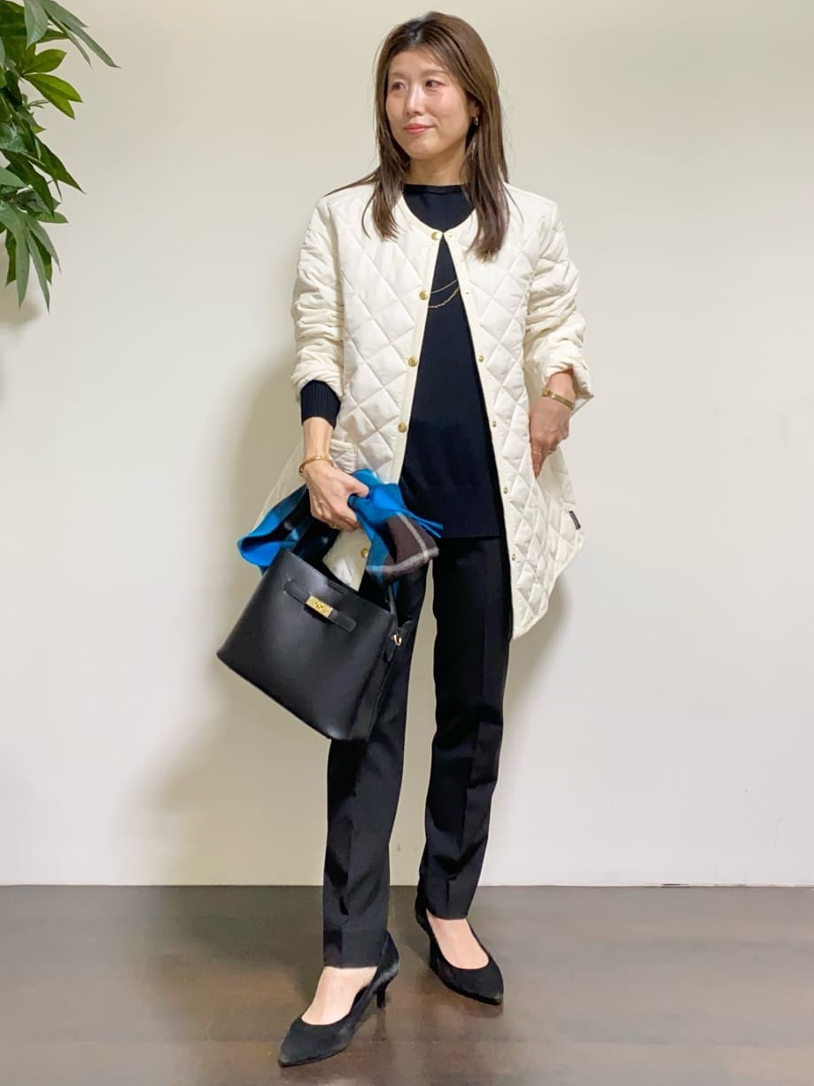 tomoさんの「UNTITLED｜【8色展開/体型カバー】魅せるタイムレスニット」を使ったコーディネート