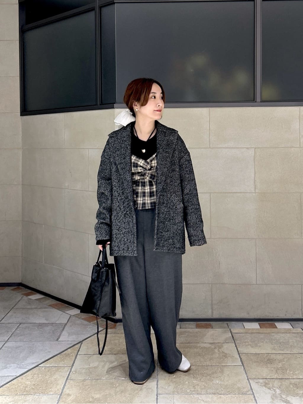よねさんの「INDIVI｜オンブレチェックビスチェ」を使ったコーディネート