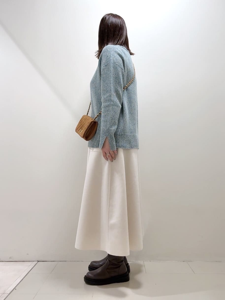YUIさんの「UNTITLED｜【はっ水機能/フード取り外し可】ミディダウンコート」を使ったコーディネート