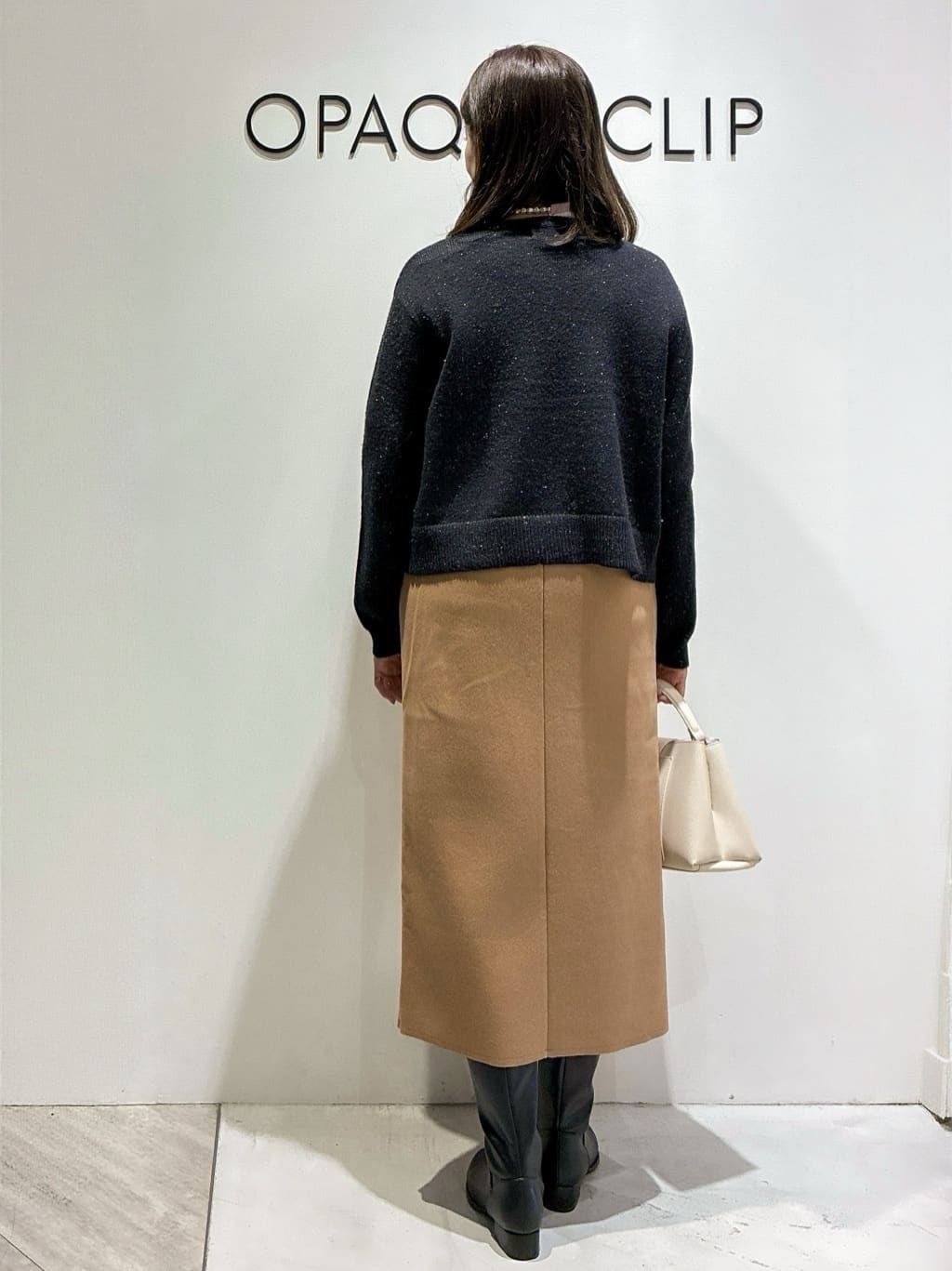 もんちゃんさんの「OPAQUE.CLIP｜ラメガーターボートネックニット【洗濯機OK】」を使ったコーディネート