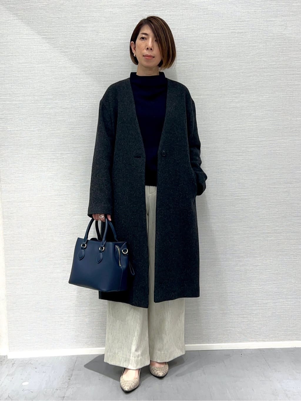 Shinakoさんの「UNTITLED｜【軽量／ウール混】ライトフォルム ロングコート」を使ったコーディネート