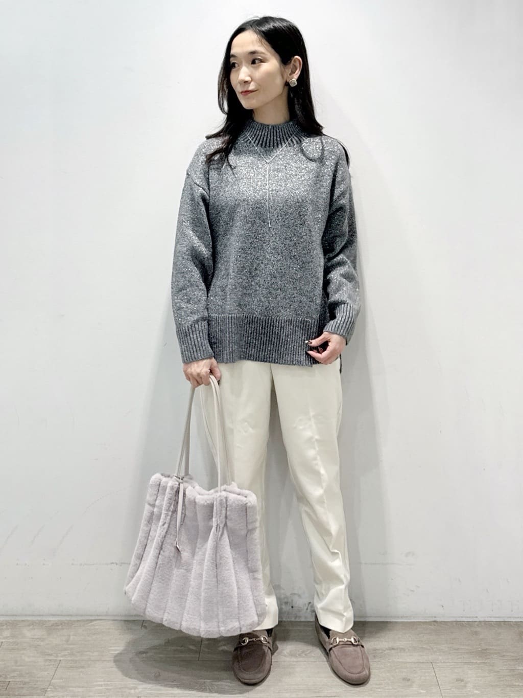 yuicciさんの「OPAQUE.CLIP｜カシミヤブレンドウールミドルピーコート」を使ったコーディネート