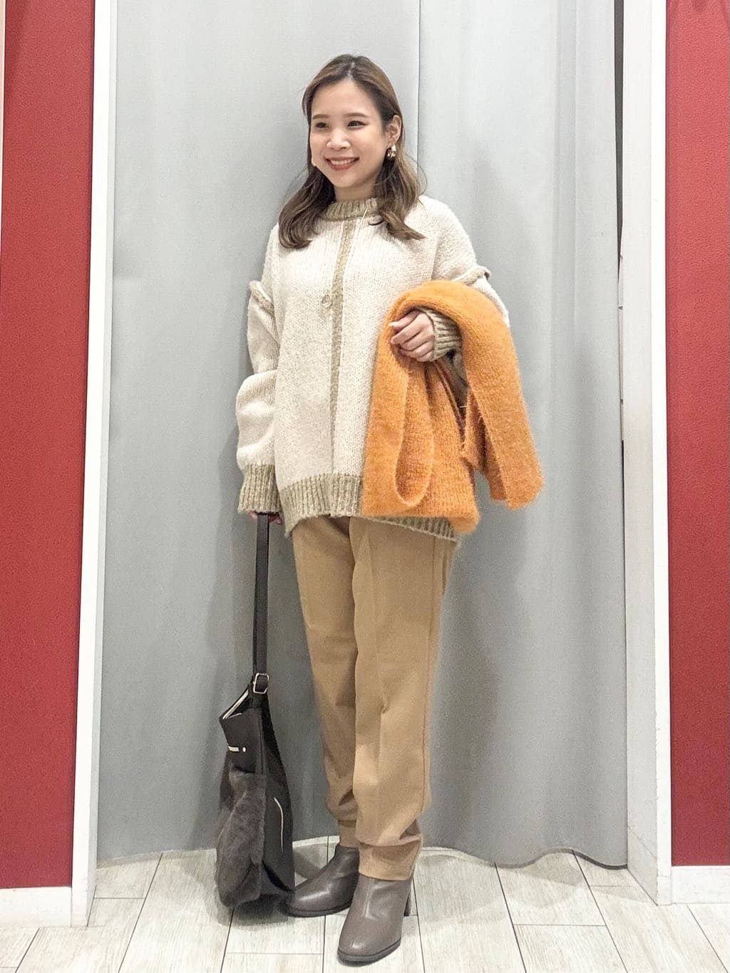 shioさんの「SHOO･LA･RUE｜【S-LL】配色デザインがポイント ざっくり編みゆるニット」を使ったコーディネート