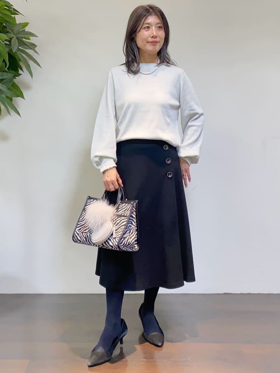 tomoさんの「UNTITLED｜【トレンド/撥水機能/防寒】ショートダウンコート」を使ったコーディネート