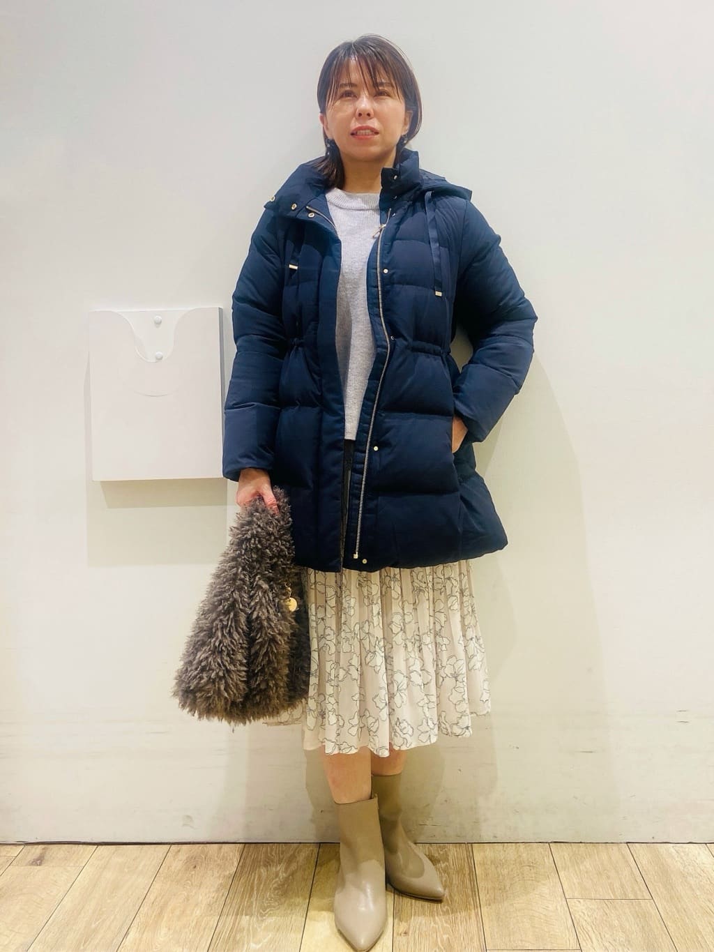YUKOさんの「index｜KAWADAダウンドロストミドルコート【撥水／洗濯機OK／2WAY／静電気防止裏地】《XS～3L》」を使ったコーディネート