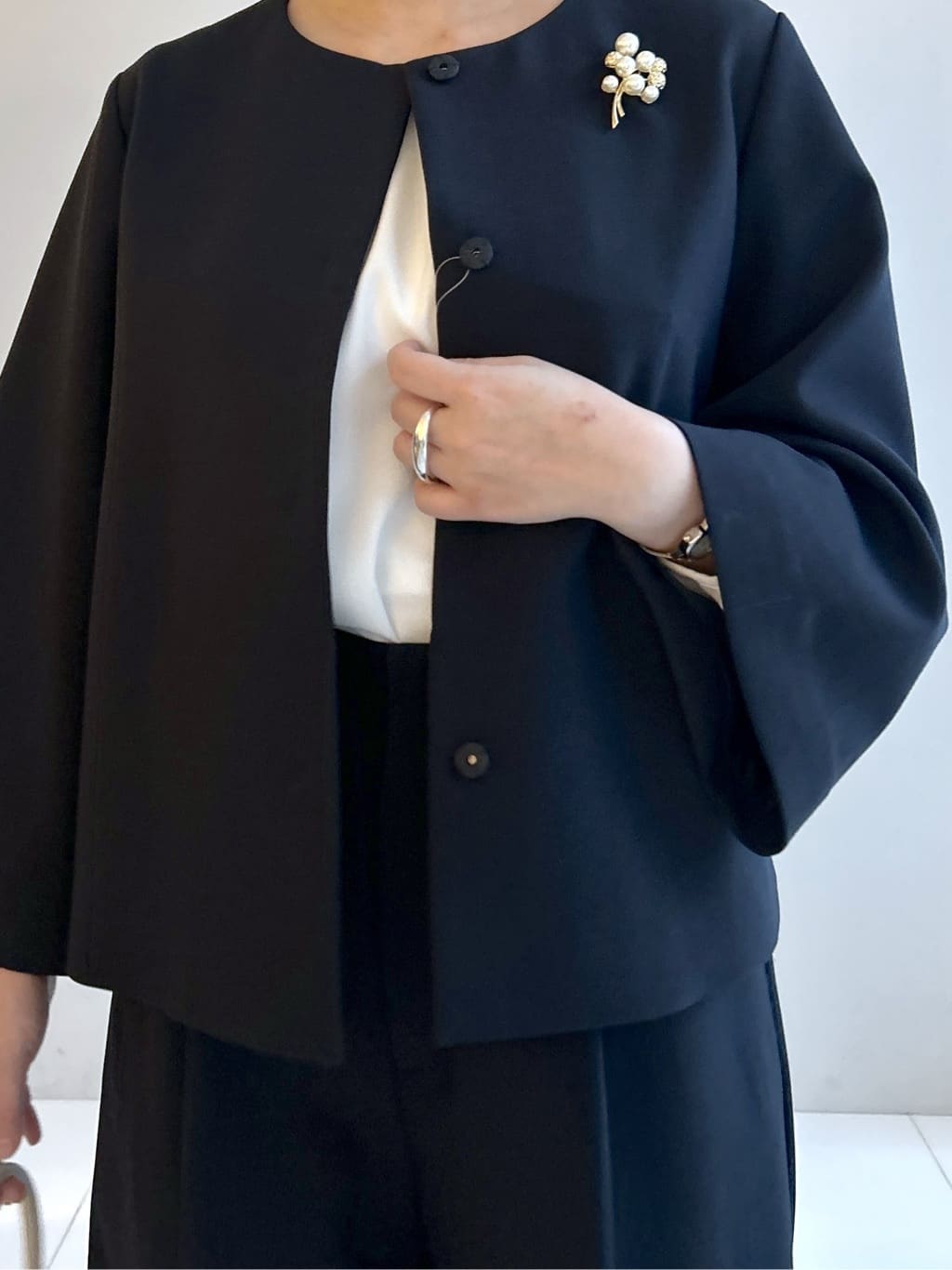 Hirokaさんの「Dessin｜【洗える】ジョーゼットブラウス」を使ったコーディネート