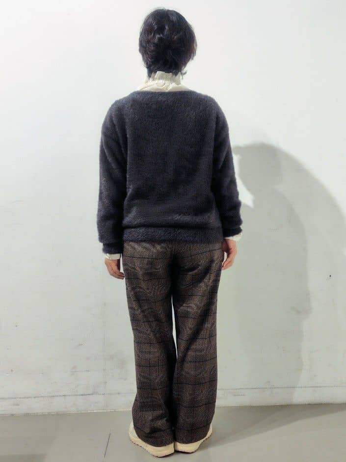 kodamaさんの「THE SHOP TK｜【華やかで柔らか】ふわふわフェザーニット/洗える・前後2WAY」を使ったコーディネート