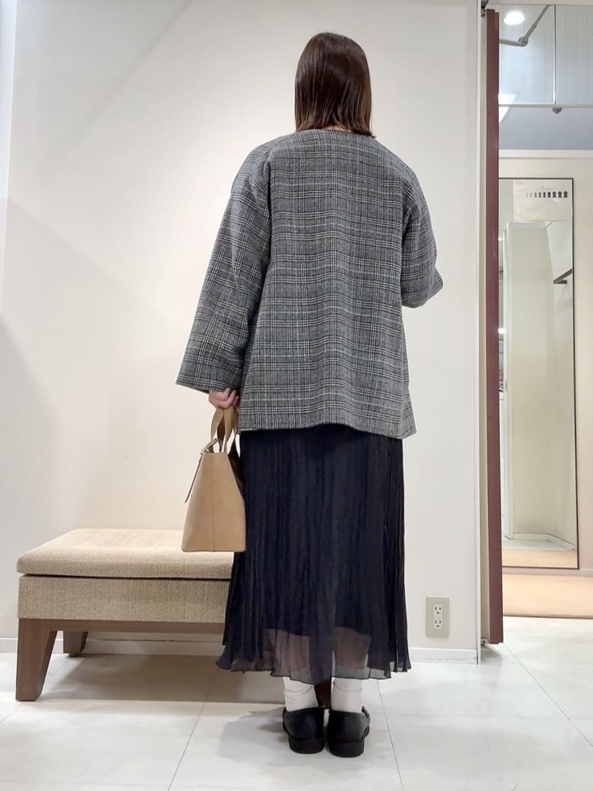 YUIさんの「UNTITLED｜【ミディ丈/軽やか】セミラグランリバー コート」を使ったコーディネート