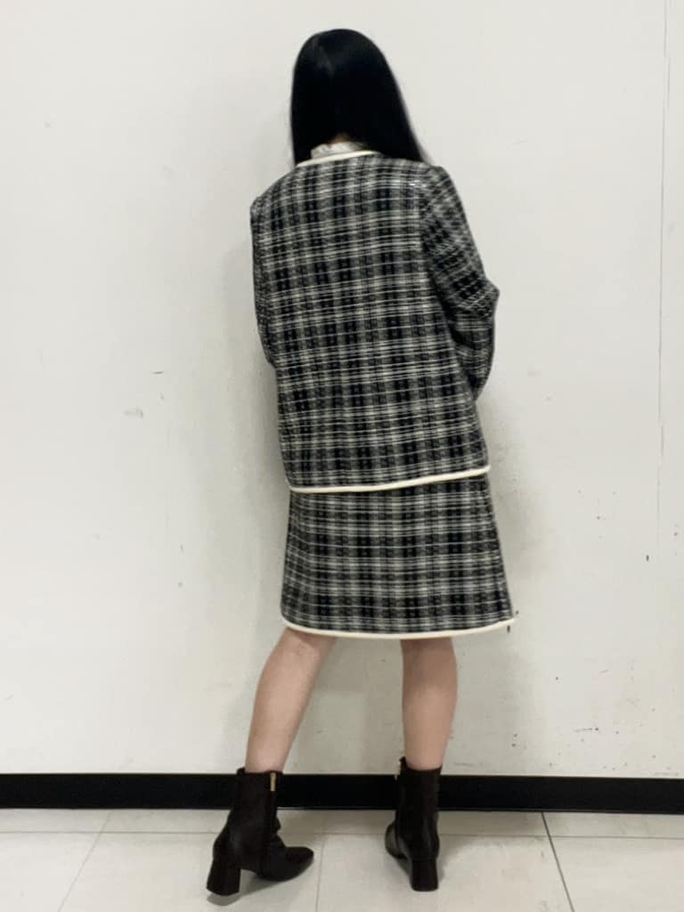 Hitomiさんの「index｜チェックツイードジャケットコート／セットアップ対応【洗える】」を使ったコーディネート