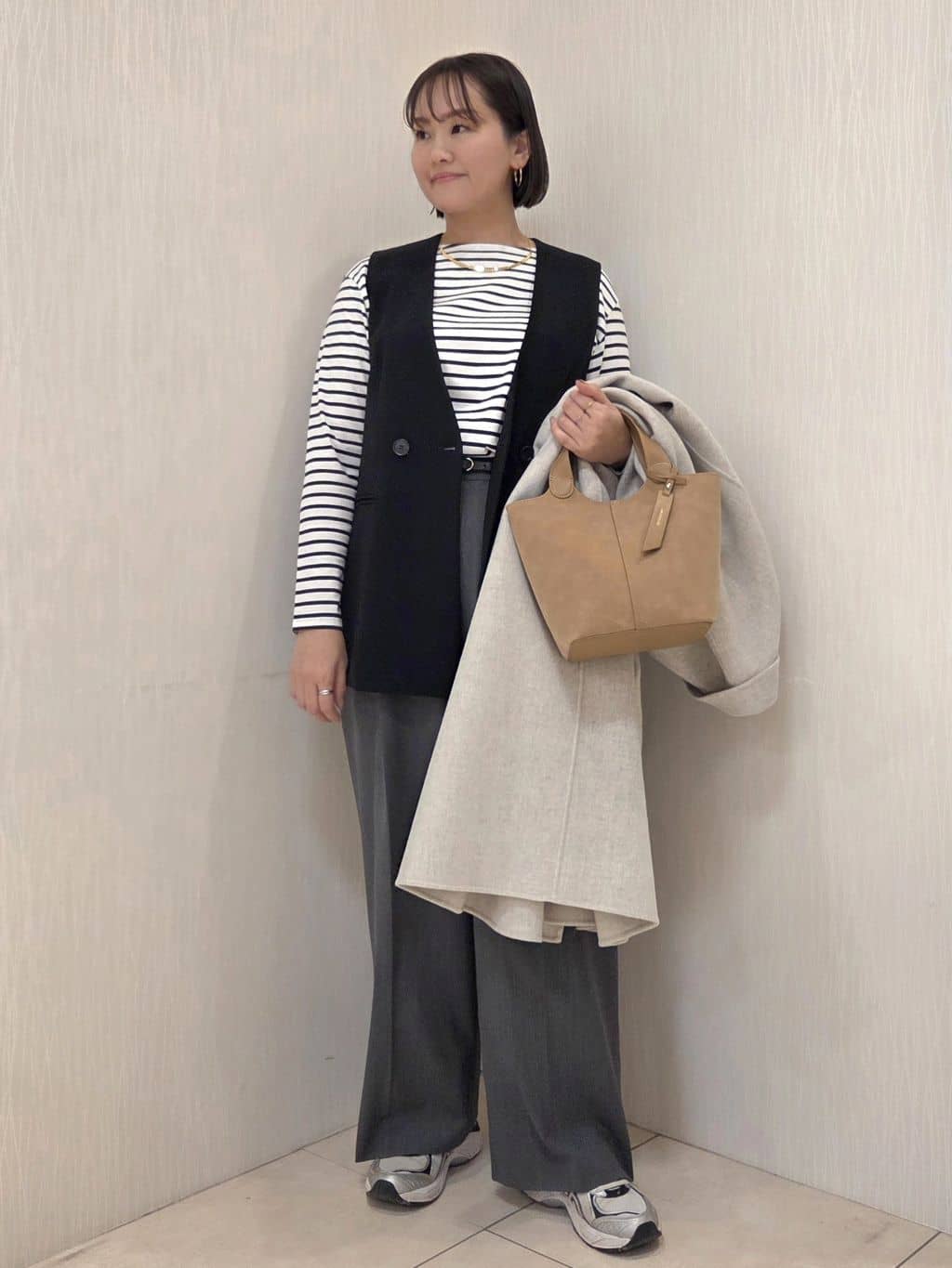 naokoさんの「UNTITLED｜【ロング丈/軽やか】テーラード　リバーコート」を使ったコーディネート