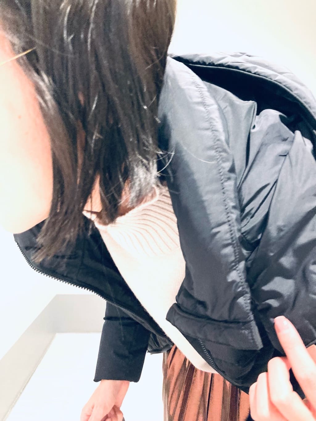 Furuさんの「DRESSTERIOR｜◆【洗える/ストレッチ性/オンオフ】箔プリントプリーツスカート」を使ったコーディネート