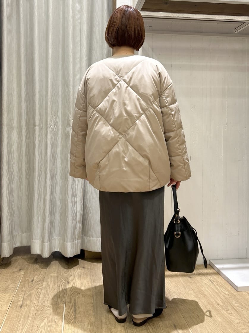 ga_riさんの「THE SHOP TK｜きれいめにもカジュアルにも ノーカラーキルトジャケット」を使ったコーディネート