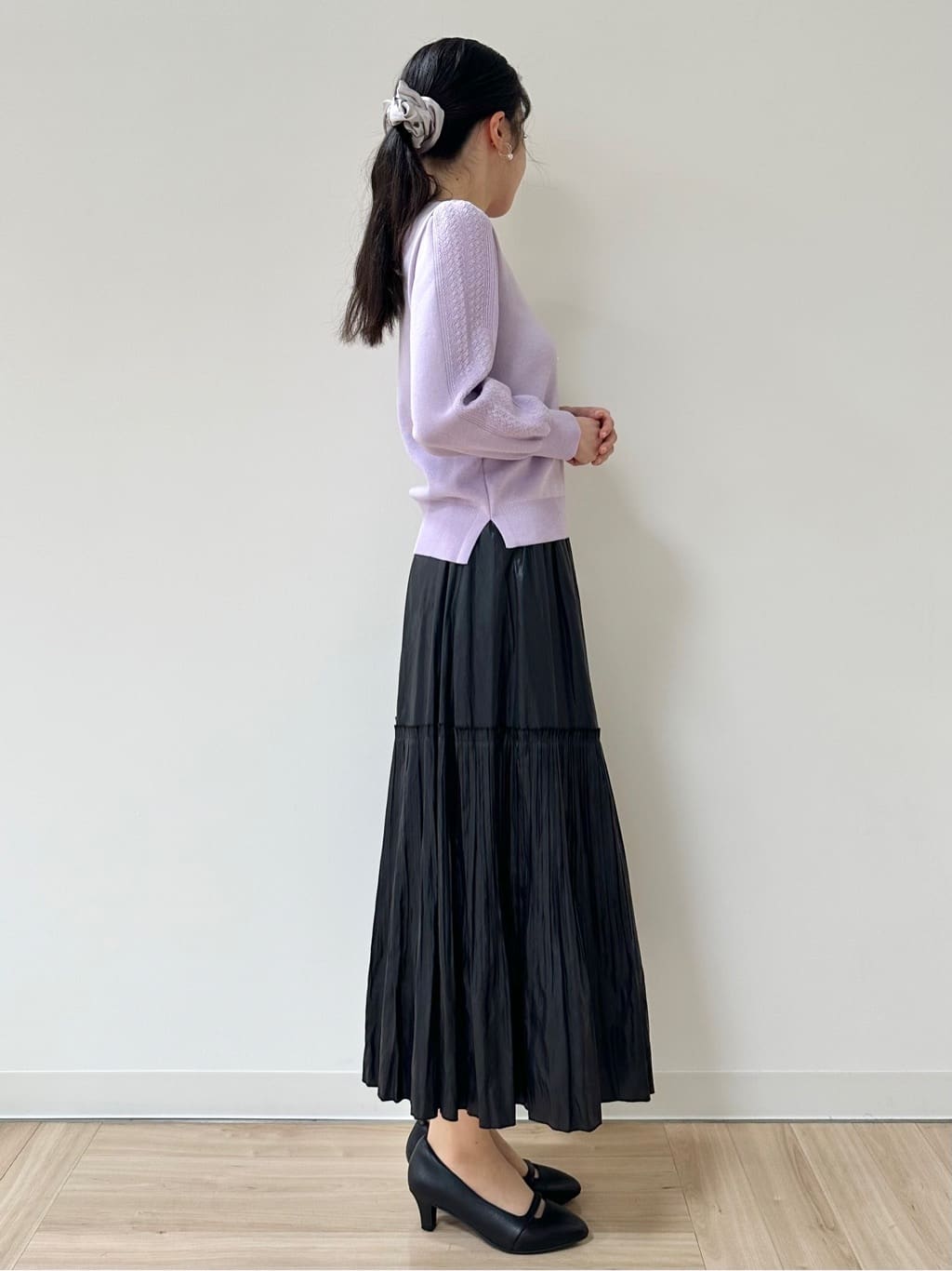 Momoさんの「Reflect｜【選べる8色／スカートにもパンツにも◎】ウール混ボートネックニット」を使ったコーディネート