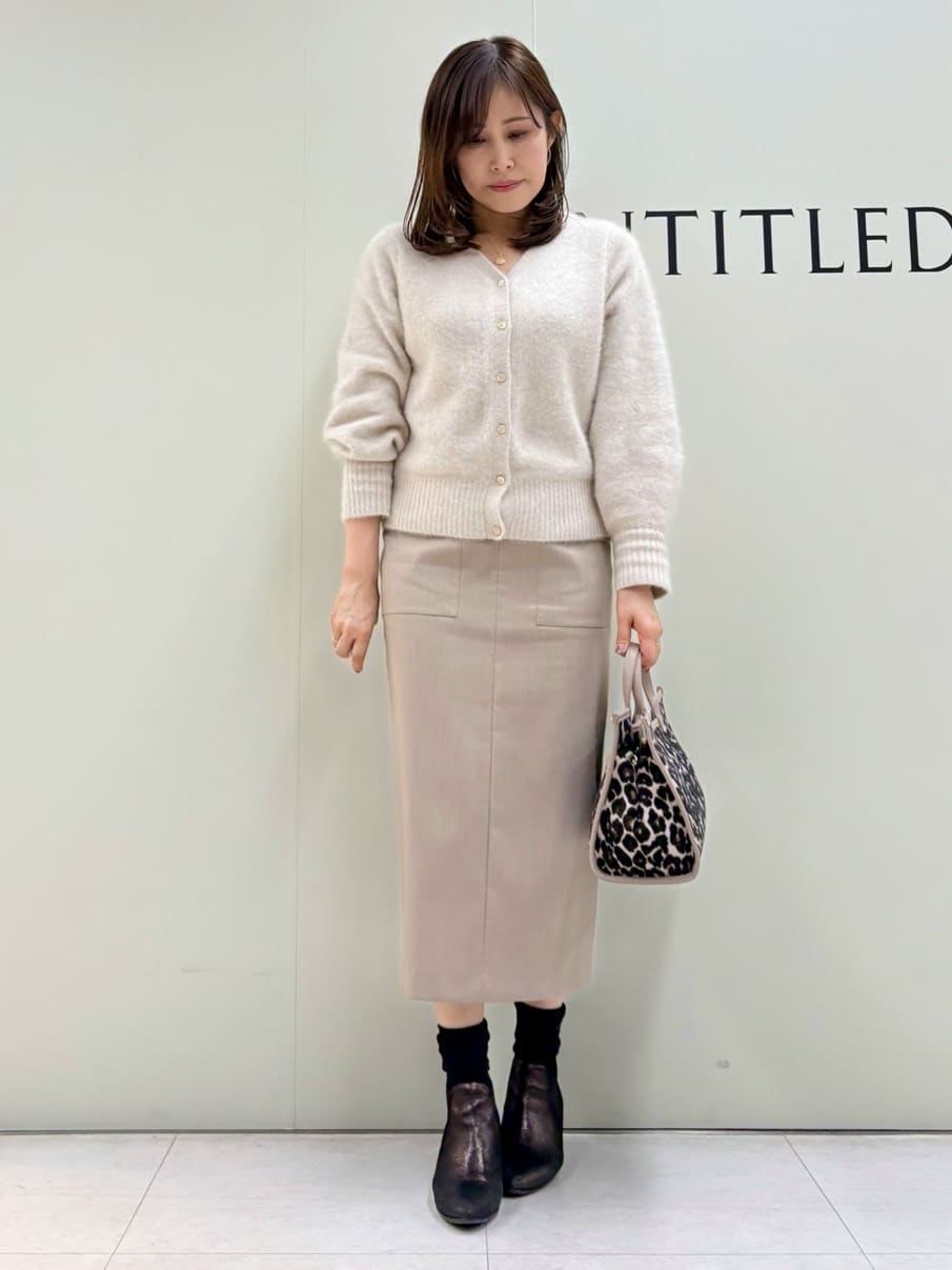 Sakaiさんの「UNTITLED｜【ふわふわニット/前後2WAY】フォックスカシミヤカーディガン」を使ったコーディネート