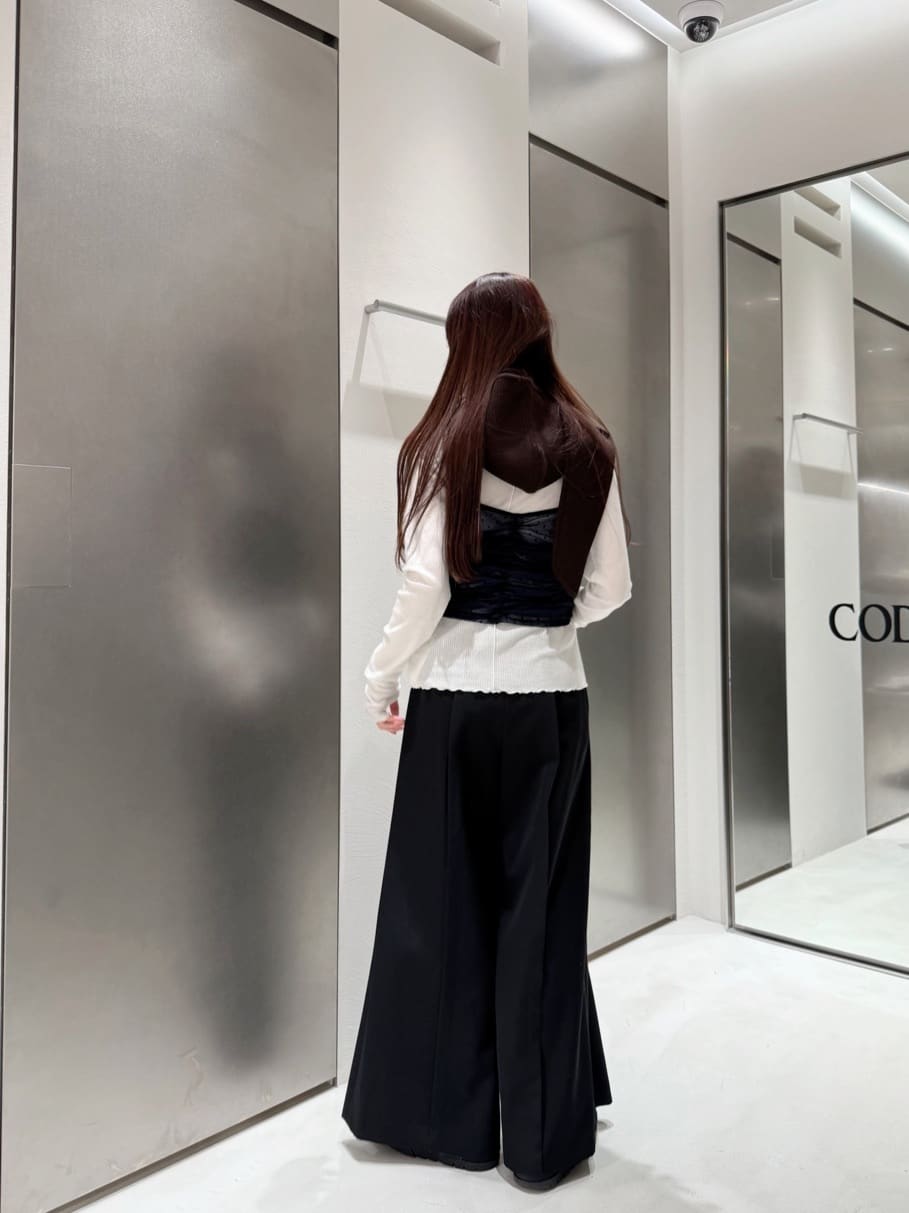 kanamiさんの「CODE A｜center slit wide pants」を使ったコーディネート
