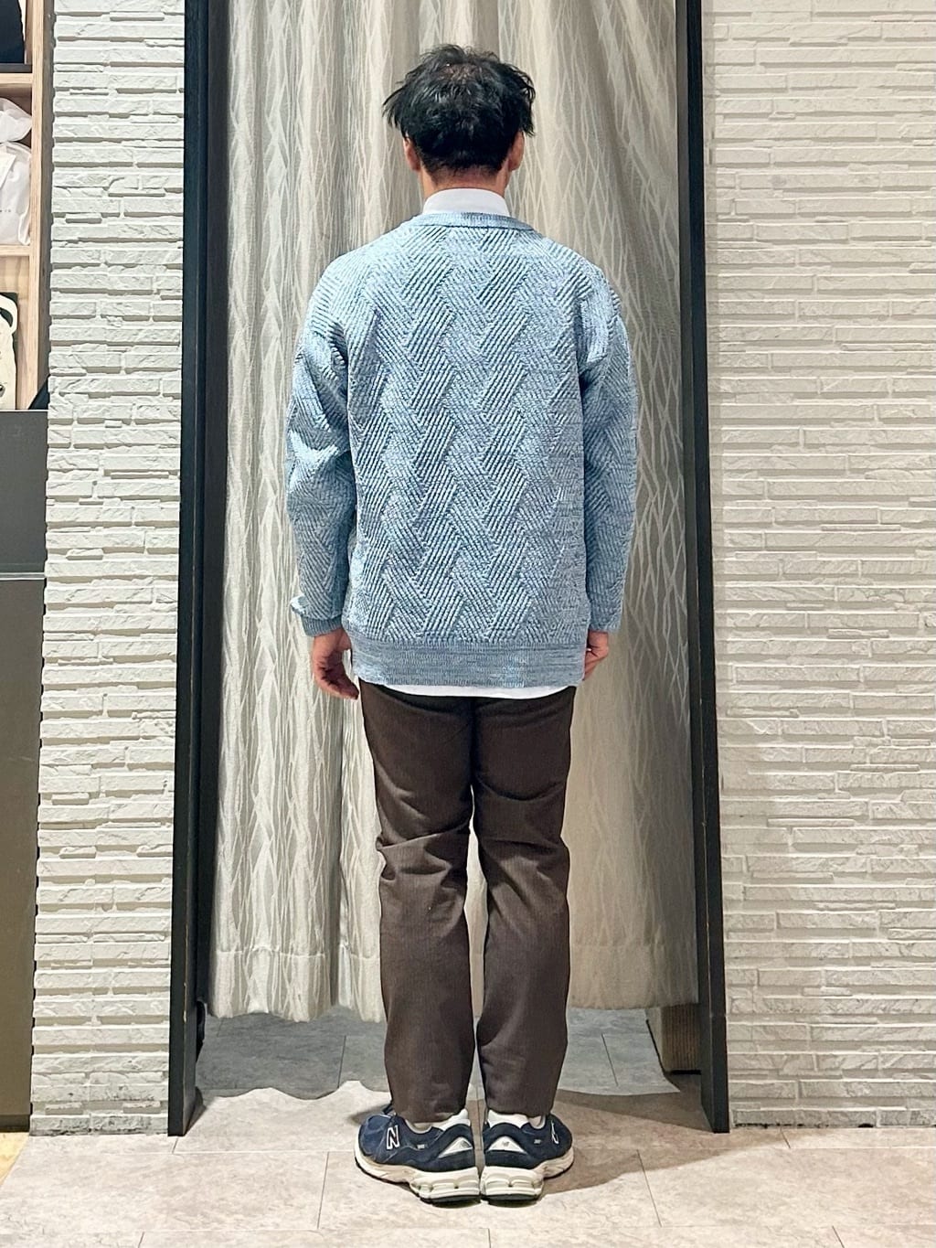 KENJI Iさんの「THE SHOP TK｜【頑張りすぎないオシャレ】ミックスヤーンニット　洗濯機OK／軽量」を使ったコーディネート