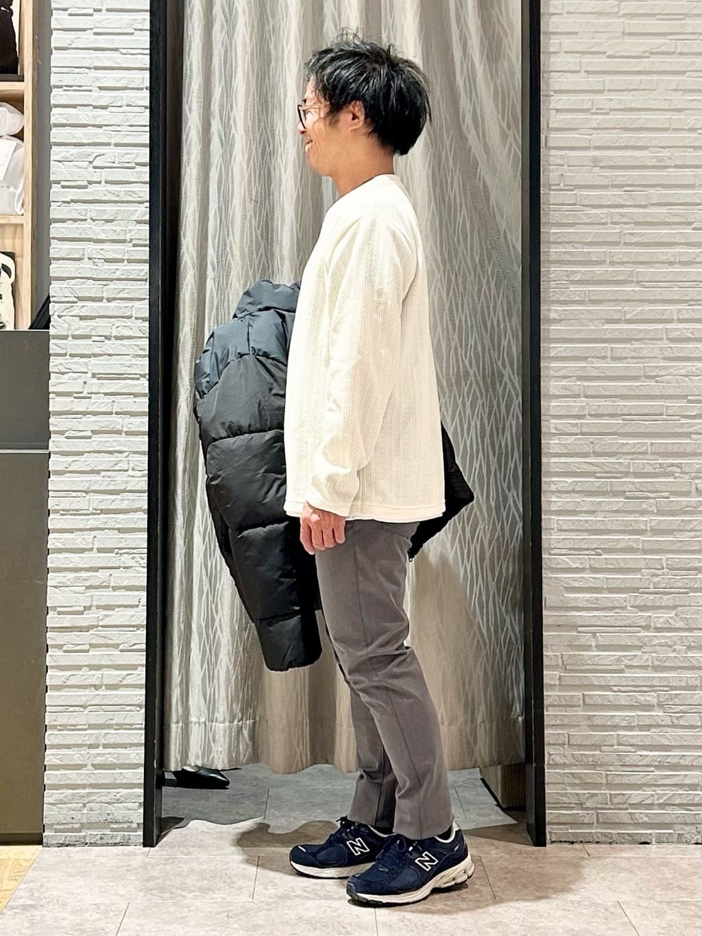 KENJI Iさんの「THE SHOP TK｜【撥水/洗濯機可】寒い季節でも快適 中綿スタンドブルゾン」を使ったコーディネート