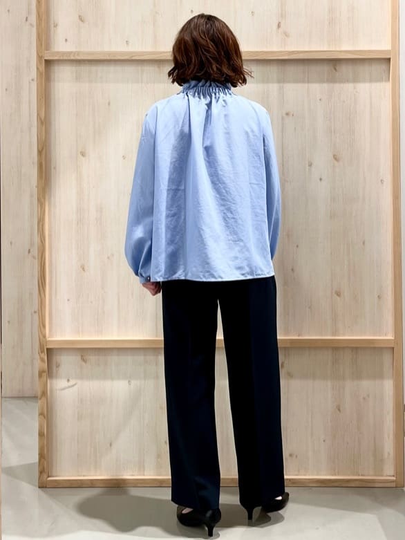 nakoさんの「THE SHOP TK｜【通勤スタイルに】ダブルクロス ノーカラージャケット/セットアップ可」を使ったコーディネート