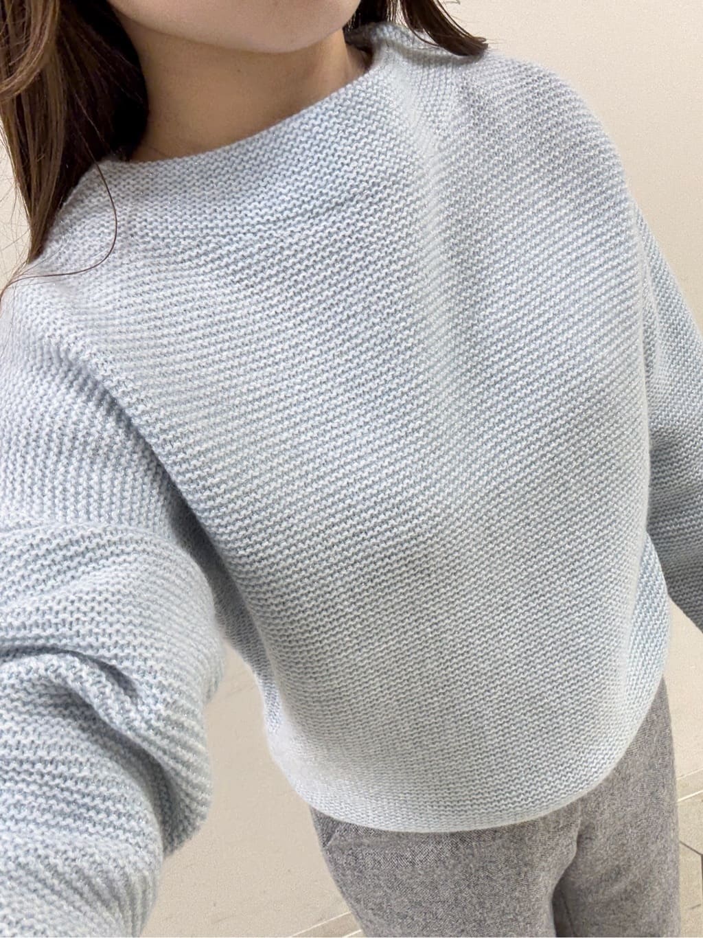 kahoさんの「INDIVI｜【洗える／大人ラメ】カラーMIXボトルネックニット」を使ったコーディネート