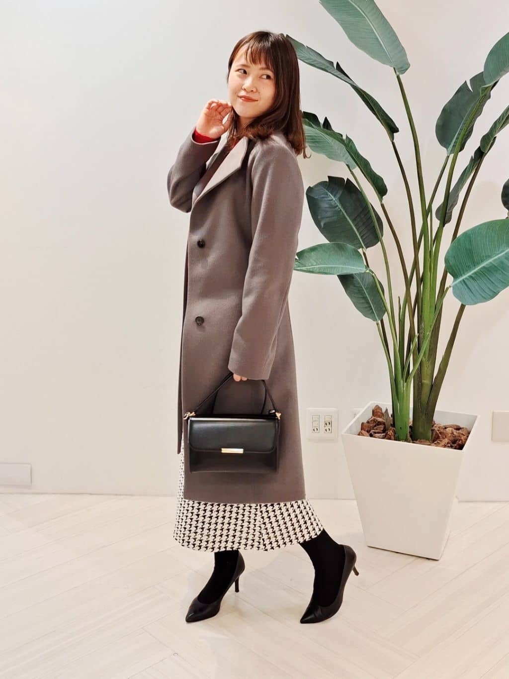 YuKaRiさんの「UNTITLED｜【きれいめ/スタイリッシュ】2WAYスタンドカラーロングコート」を使ったコーディネート