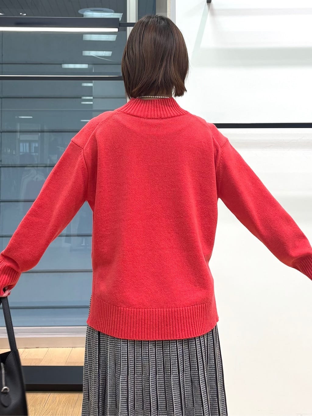 asamiさんの「INDIVI｜【カシミヤ混】ミドルゲージ ハイネックニット」を使ったコーディネート